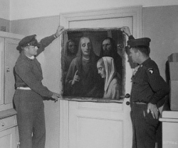 Han van Meegeren flase Vermeer recovered after WWII