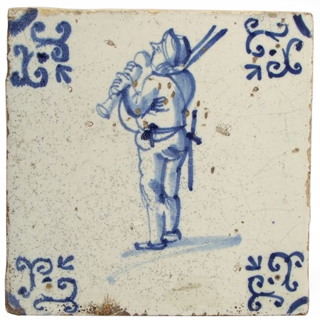 Delft Blue tiles with bagpipe player