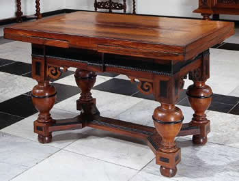 Balpoot Table