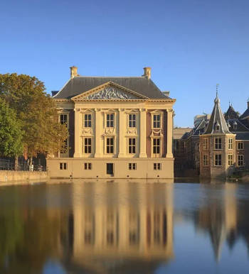 Mauritshuis in The Hague, Jacob van Campen and  Pieter Post